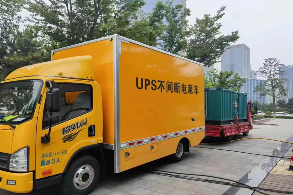 北关发电机租赁施工现场